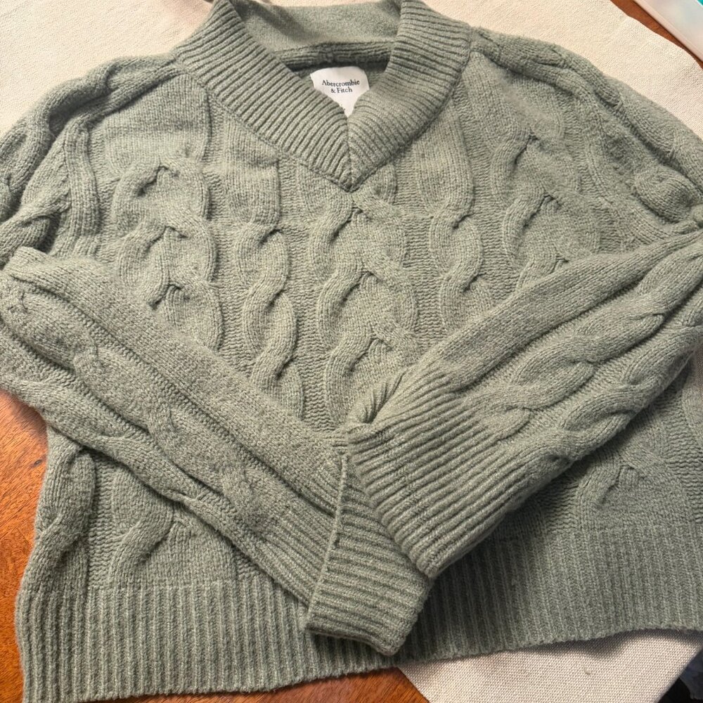 Abercrombie Mint Chunky Wool Sweater
